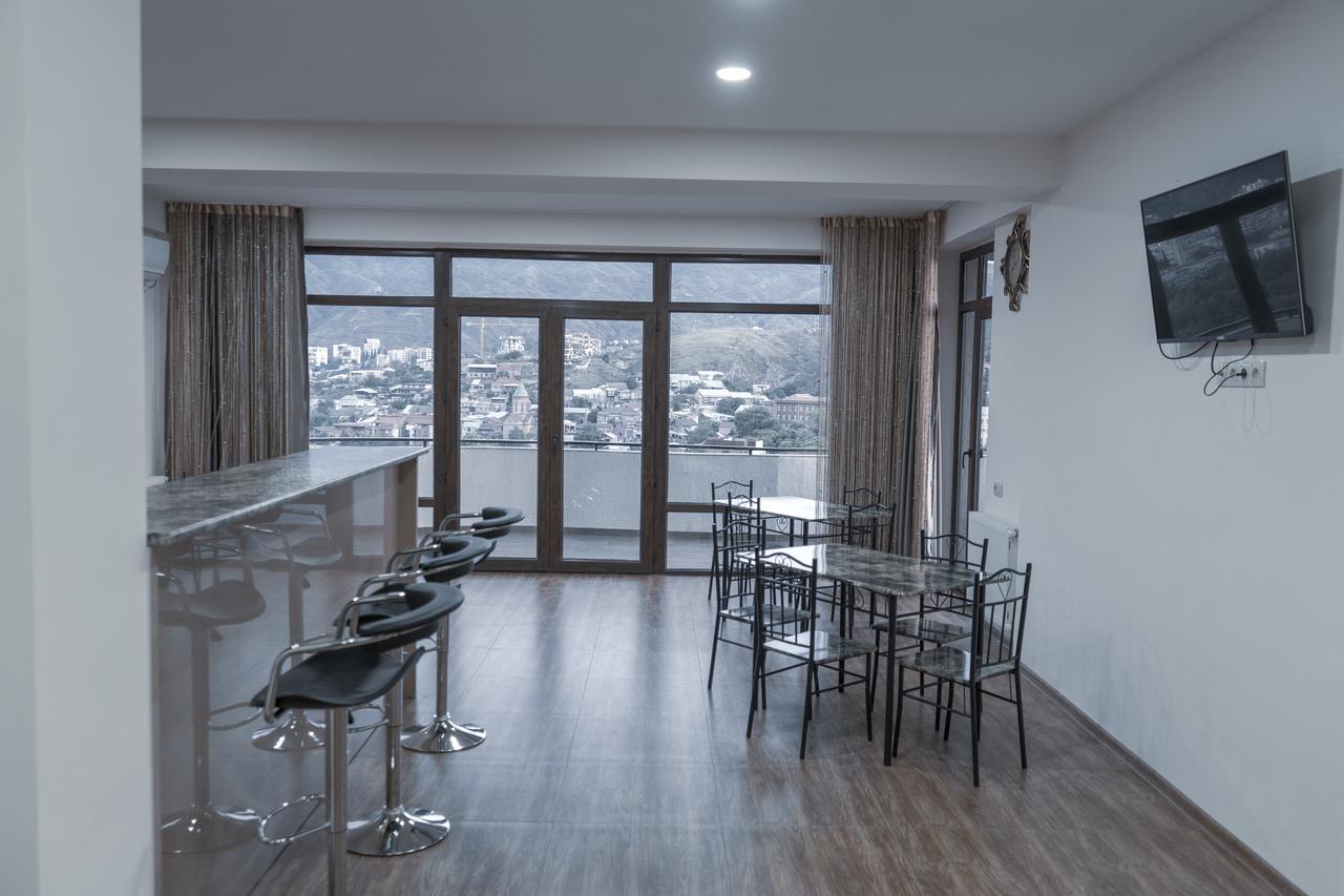 Avlabari Terrace Rooms Tbilisi Exterior photo