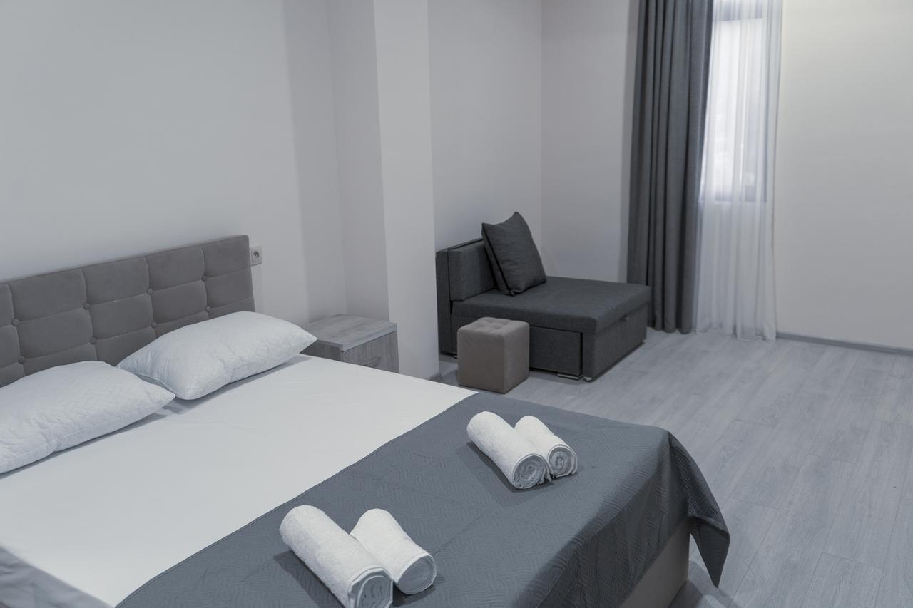 Avlabari Terrace Rooms Tbilisi Exterior photo