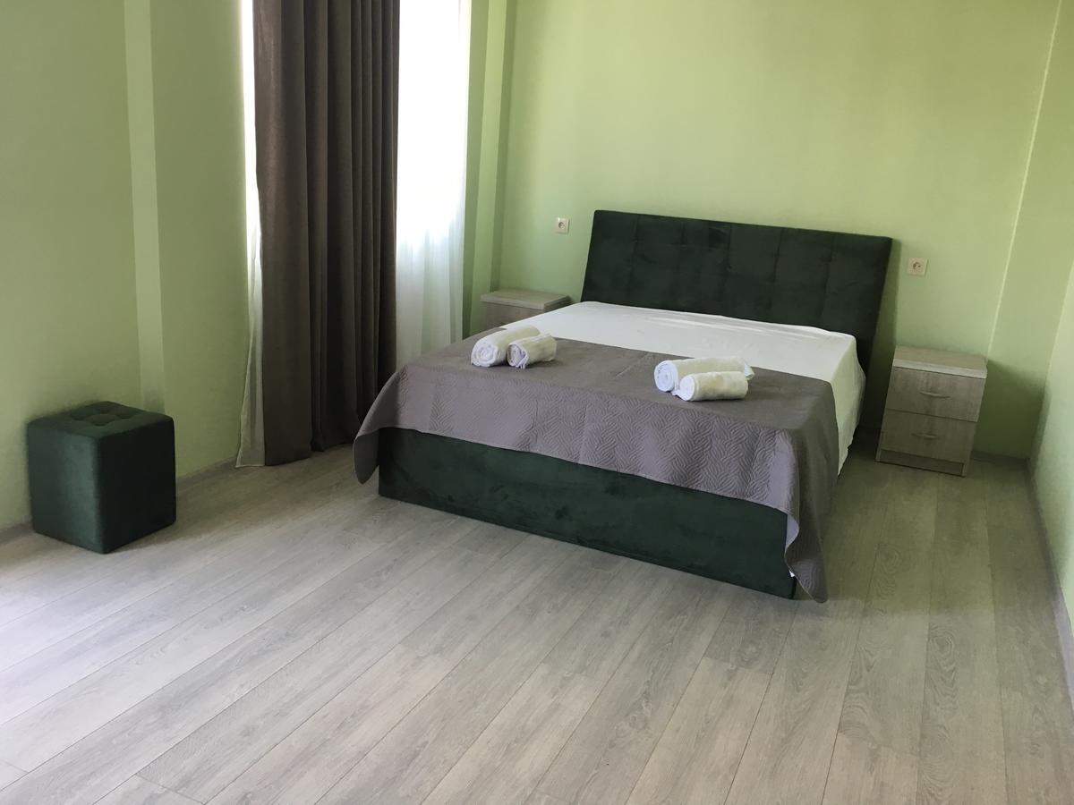 Avlabari Terrace Rooms Tbilisi Exterior photo